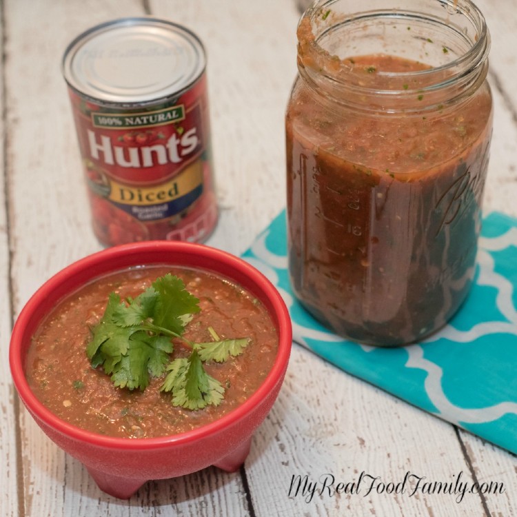 5 Minute Salsa (the easiest recipe ever)