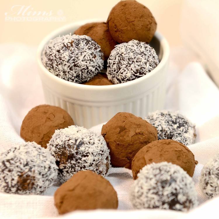 Delicious (and easy) No Bake Chocolate Truffles