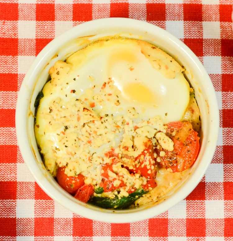 Spicy Baked Egg with Spinach